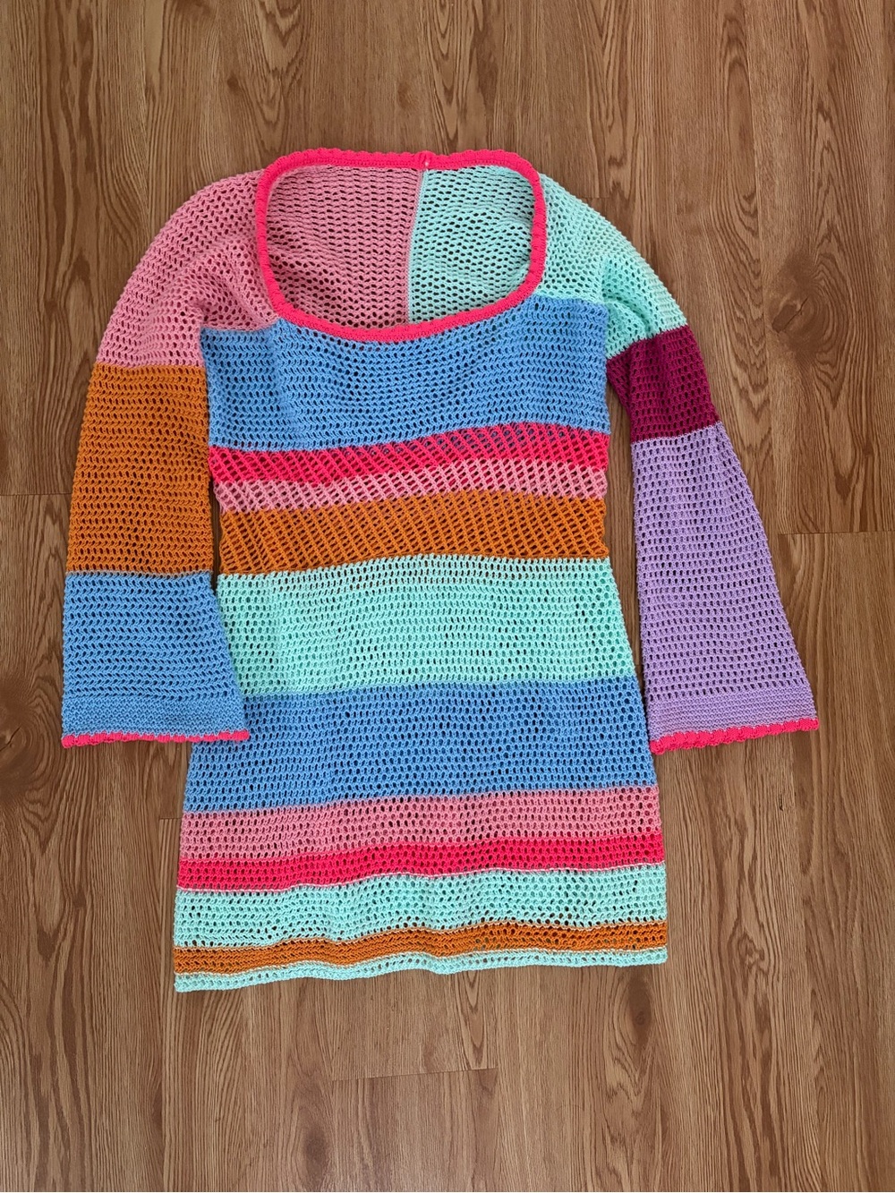 Knit long sleeve dress